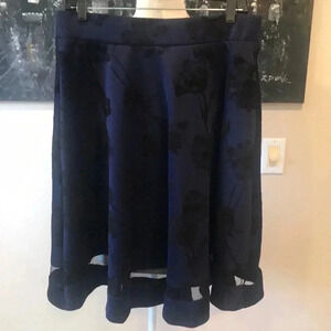 NWOT Faith and Joy by Monteau Navy/Black Floral Skirt w/Sheer Accent Hem- XL